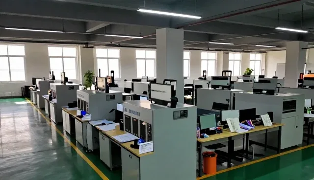 高峰期运行中的安装调试服务优势展示